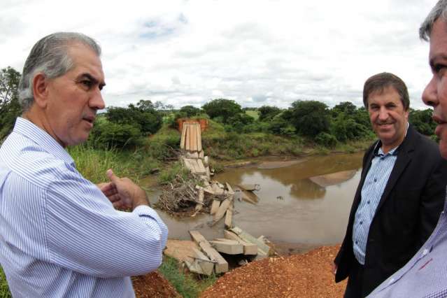 Meta do Governo &eacute; acelerar obra de ponte para entregar antes do prazo