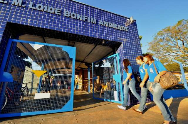 Prefeitura rejeita adiamento e abre ano letivo no dia 9 de fevereiro