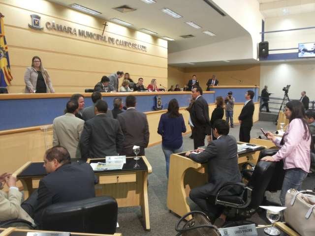 C&acirc;mara antecipa e elei&ccedil;&atilde;o de nova mesa diretora acontece quinta