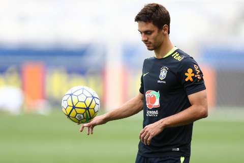 Rodrigo Caio, do São Paulo, reforça a Seleção na terça diante do Chile