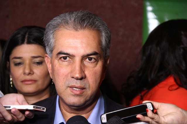 Dilma deve anunciar privatiza&ccedil;&atilde;o de mais 2 rodovias de MS, diz Reinaldo