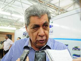 Governador André Puccinelli afirmou que seu partido não pode escolher adversários na eleição de Campo Grande. (Foto: Rodrigo Pazinato)