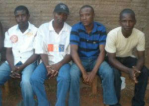  Grupo de haitianos &eacute; localizado em Ivinhema &agrave; procura de trabalho