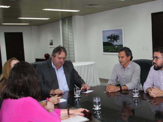 Prefeitura e MPMS firmam acordo para adequar unidades do Cras e Creas