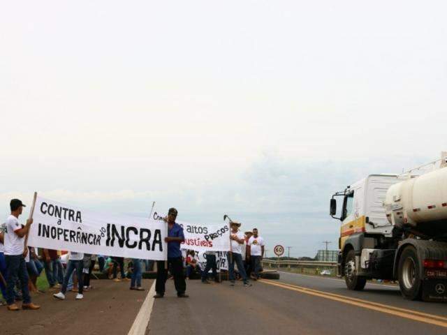 Ap&oacute;s manh&atilde; de bloqueios, rodovias em MS s&atilde;o liberadas