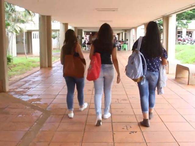 Mulheres s&atilde;o maioria no ensino superior, estudando ou dando aula