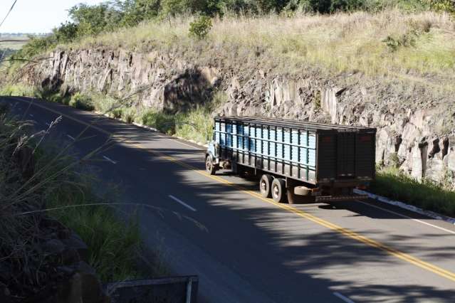 Motorista apela a Deus quando passa em trecho de anel rodovi&aacute;rio