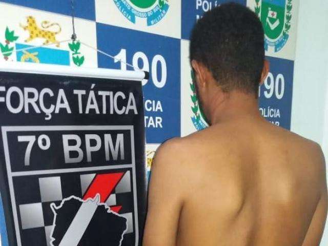 Homem &eacute; preso ap&oacute;s invadir resid&ecirc;ncia e abusar de menina de 12 anos
