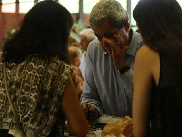 Emocionado, Puccinelli lembra que Wilson o convenceu a entrar na pol&iacute;tica