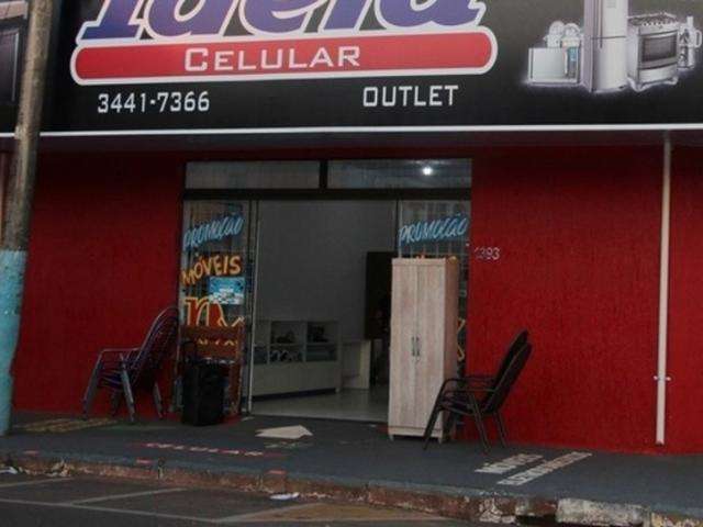 Bandidos arrombam loja, furtam aparelhos e deixam preju&iacute;zo de R$ 25 mil