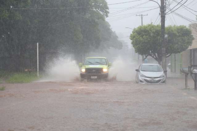 Tr&ecirc;s cidades de MS est&atilde;o entre as dez do pa&iacute;s onde mais choveu ontem