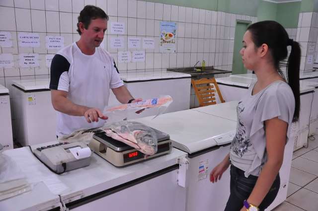 Crise passa longe e especializadas em ovos e peixe querem zerar estoque