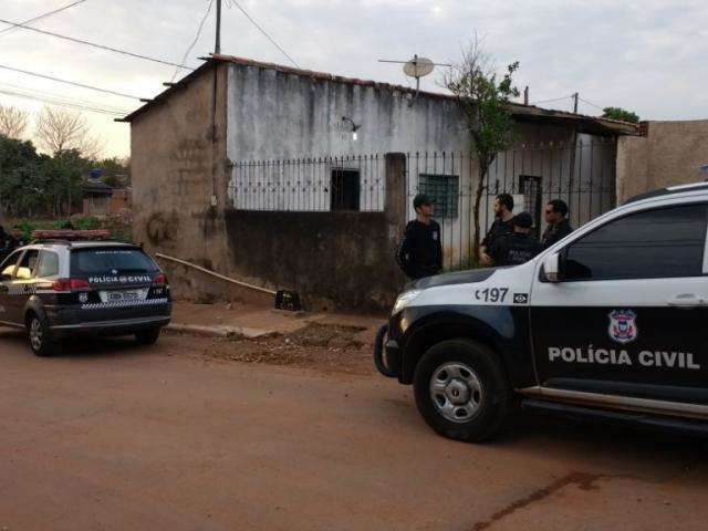 Pol&iacute;cia Civil do MT cumpre 5 mandados contra roubo de ve&iacute;culos em MS