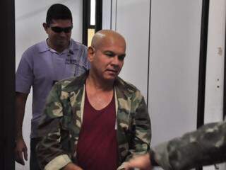 Manoel Teodoro, preso esta tarde em Campo Grande, após ser reconhecido e seguido por mulher.