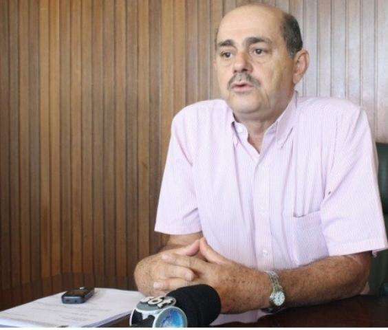 Ant&ocirc;nio Last&oacute;ria &eacute; oficializado secret&aacute;rio interino de Sa&uacute;de