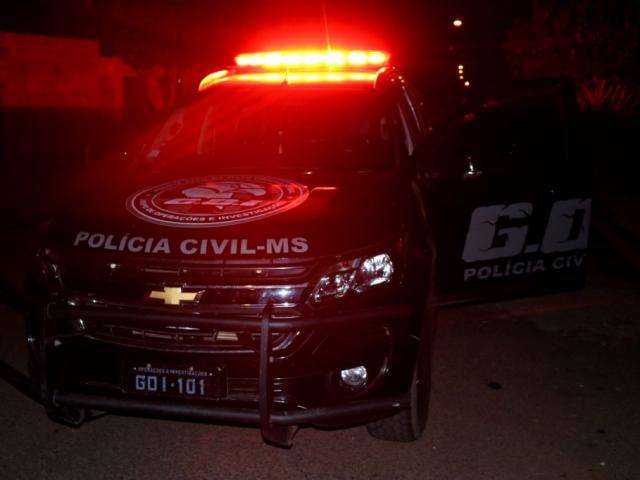 Casal foragido por roubo de malote em estacionamento &eacute; preso no Rita Vieira 