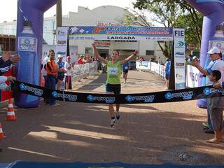 Lílian Priscila Leonel de Lima venceu a Meia Maratona (Foto: divulgação)