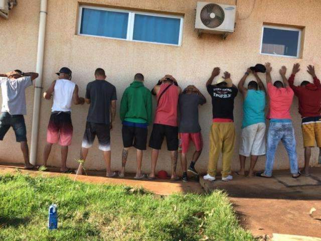 Criminosos se passavam por vendedores ambulantes para passar droga na fronteira 