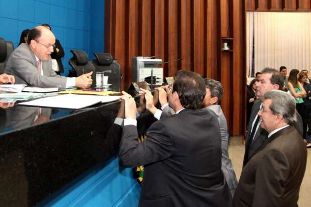 Deputados se re&uacute;nem em Bras&iacute;lia para discutir compet&ecirc;ncias do legislativo