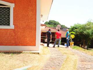  Advogado de 57 anos &eacute; encontrado morto a tiros no bairro Amamba&iacute;