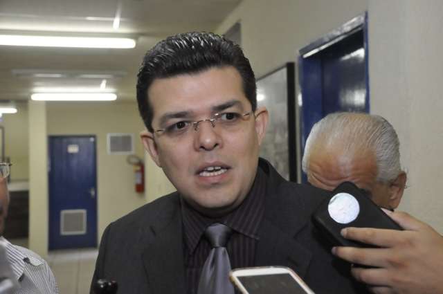 Prefeito inaugura espa&ccedil;o ind&iacute;gena e participa de show da Quinta Gospel