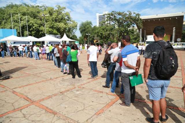 Evento em pra&ccedil;a tamb&eacute;m &eacute; chance para quem busca o primeiro emprego