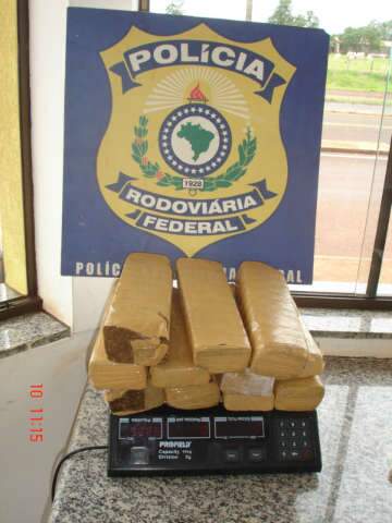 Dois s&atilde;o presos com 224 quilos de maconha em Tr&ecirc;s Lagoas