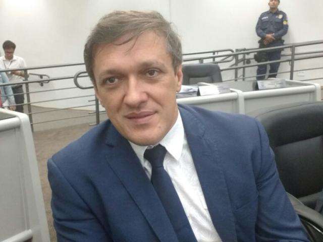 TJ acata recurso e suspende decis&atilde;o que bloqueou sal&aacute;rio de Lucas de Lima
