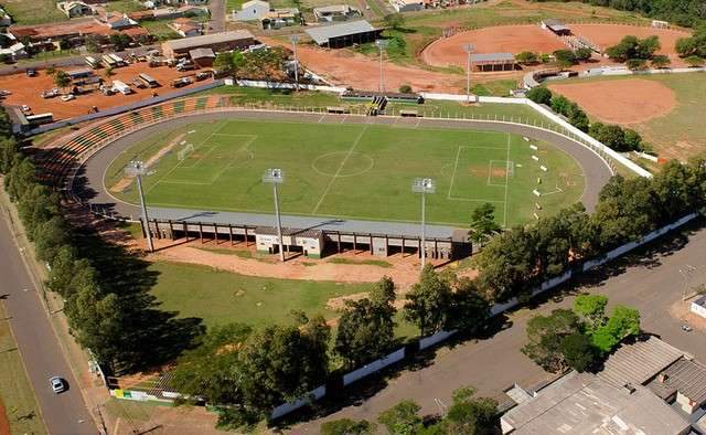 Investimento de R$ 11 milh&otilde;es na reforma de est&aacute;dios continua no papel