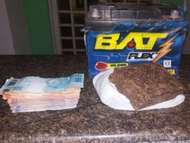 Traficante &eacute; preso e confessa ser integrante do Comando Vermelho 