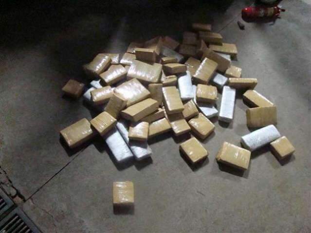  PRF apreende 105 quilos de maconha em Tr&ecirc;s Lagoas 