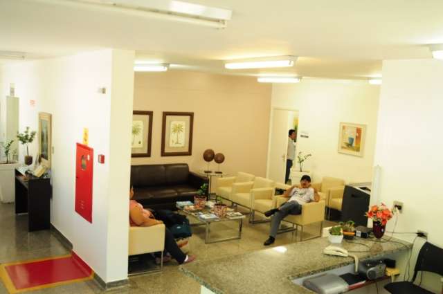 Hospital do C&acirc;ncer diz que retoma radioterapia na semana que vem