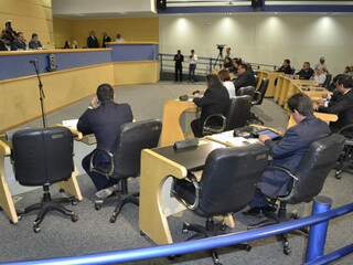 Sessão solene na Câmara de Vereadores (Foto: Fernando da Mata)
