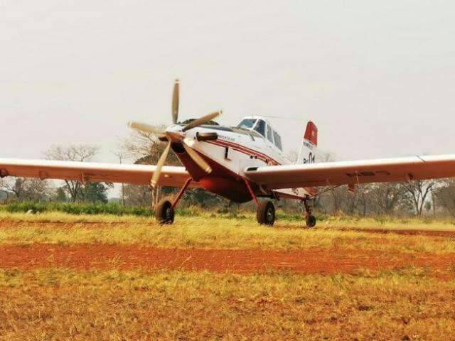 V&iacute;deo: avi&atilde;o para combate a inc&ecirc;ndios chega &agrave; base de opera&ccedil;&otilde;es em MS