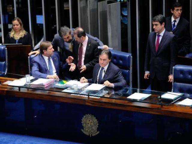 Senado modifica texto e projeto do transporte privado volta &agrave; C&acirc;mara