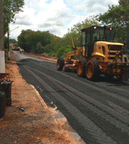 Prefeitura anuncia recapeamento de 30 km de ruas e avenidas em 2016