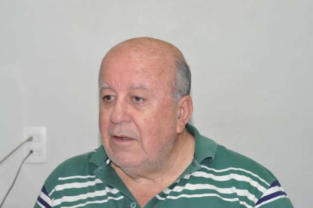Na dificuldade de contratar, padaria oferece p&atilde;o para funcion&aacute;rio e fam&iacute;lia