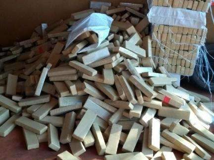 Pol&iacute;cia rodovi&aacute;ria apreende 868 kg de maconha na MS-386
