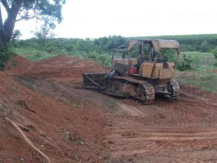 PMA autua proprietário rural em R$ 30 mil por construir represa ilegalmente