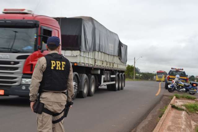 Acidentes nas estradas mataram 6 no Carnaval e domingo foi o mais violento