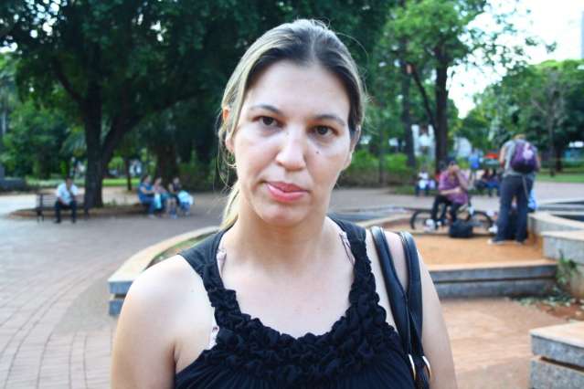 Clientes de telefonia m&oacute;vel reclamam de problemas para efetuar liga&ccedil;&otilde;es