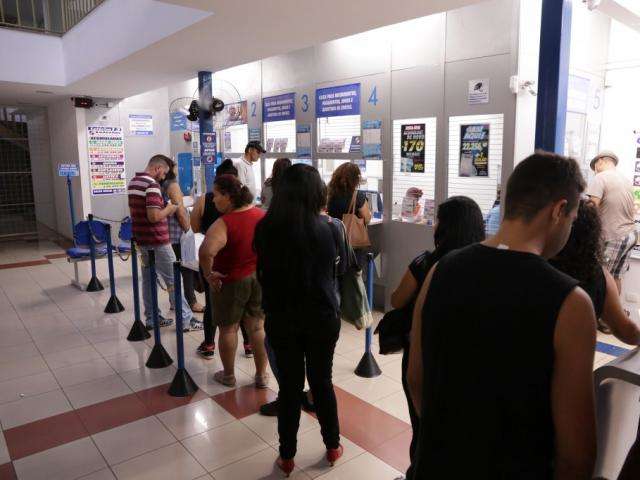 Mega-Sena volta a acumular e pode pagar R$ 9 milh&otilde;es na quarta-feira