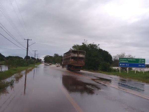 Chuva n&atilde;o d&aacute; tr&eacute;gua e Estado tem quatro pontos cr&iacute;ticos de alagamentos