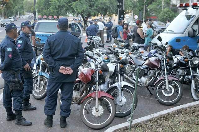 Rainha de trag&eacute;dias no tr&acirc;nsito, moto representa 30% dos alvos de blitz
