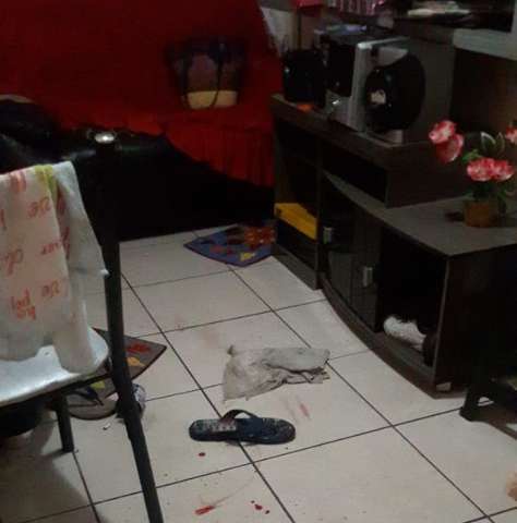 Ap&oacute;s apanhar, mulher esfaqueia o marido, mas n&atilde;o leva caso &agrave; Justi&ccedil;a
