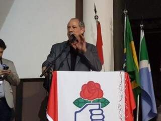 Ciro Gomes, em convenção do PDT em Campo Grande. (Foto: André Bittar).