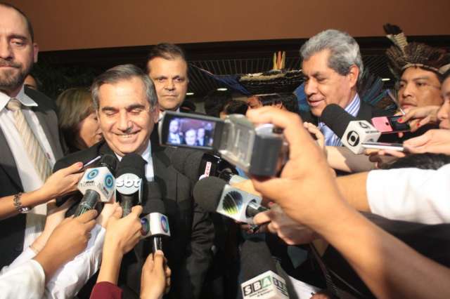 Governo adia reuni&atilde;o sobre solu&ccedil;&atilde;o e frustra produtores e &iacute;ndios em MS