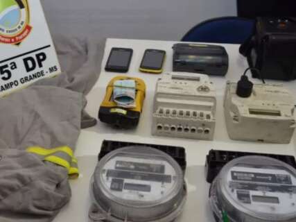 Fraudadores de energia contratam homem para &quot;resetar&quot; pe&ccedil;as adulteradas
