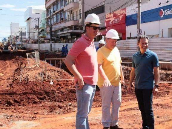 Obras do Reviva Campo Grande recebem vistoria de Marquinhos Trad
