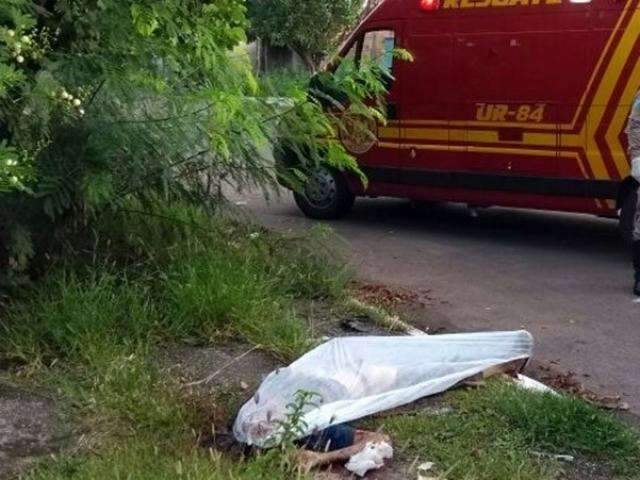 Idoso de 60 anos &eacute; encontrado morto com cr&acirc;nio esmagado